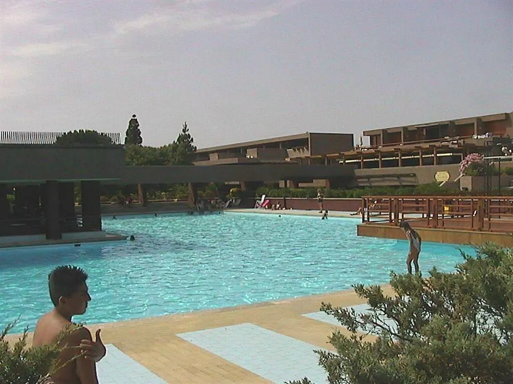 Cugnana Mare Resort Costa Smeralda 2*,  Italien